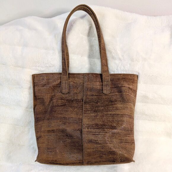 Pilche Brown Distressed Leather Gold Studs Zipper Closure Tote Shoulder Bag - Picture 2 of 9